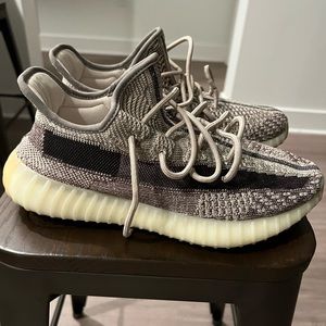 Yeezy Boost 350 v2 Zyon